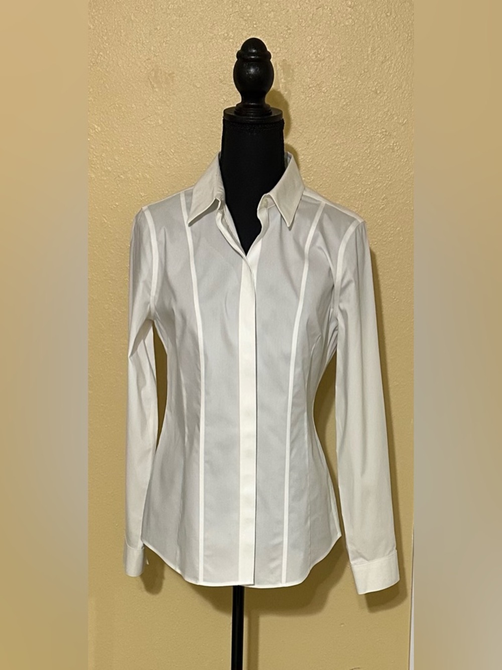 White House Black Market White Button-Down Non-Iron Poplin Shirt